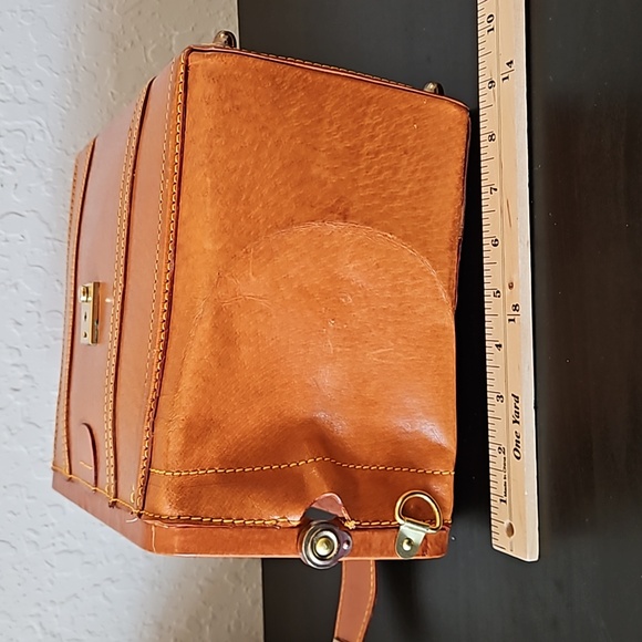 Bruno Conti Vintage Leather Bag - Picture 15 of 15
